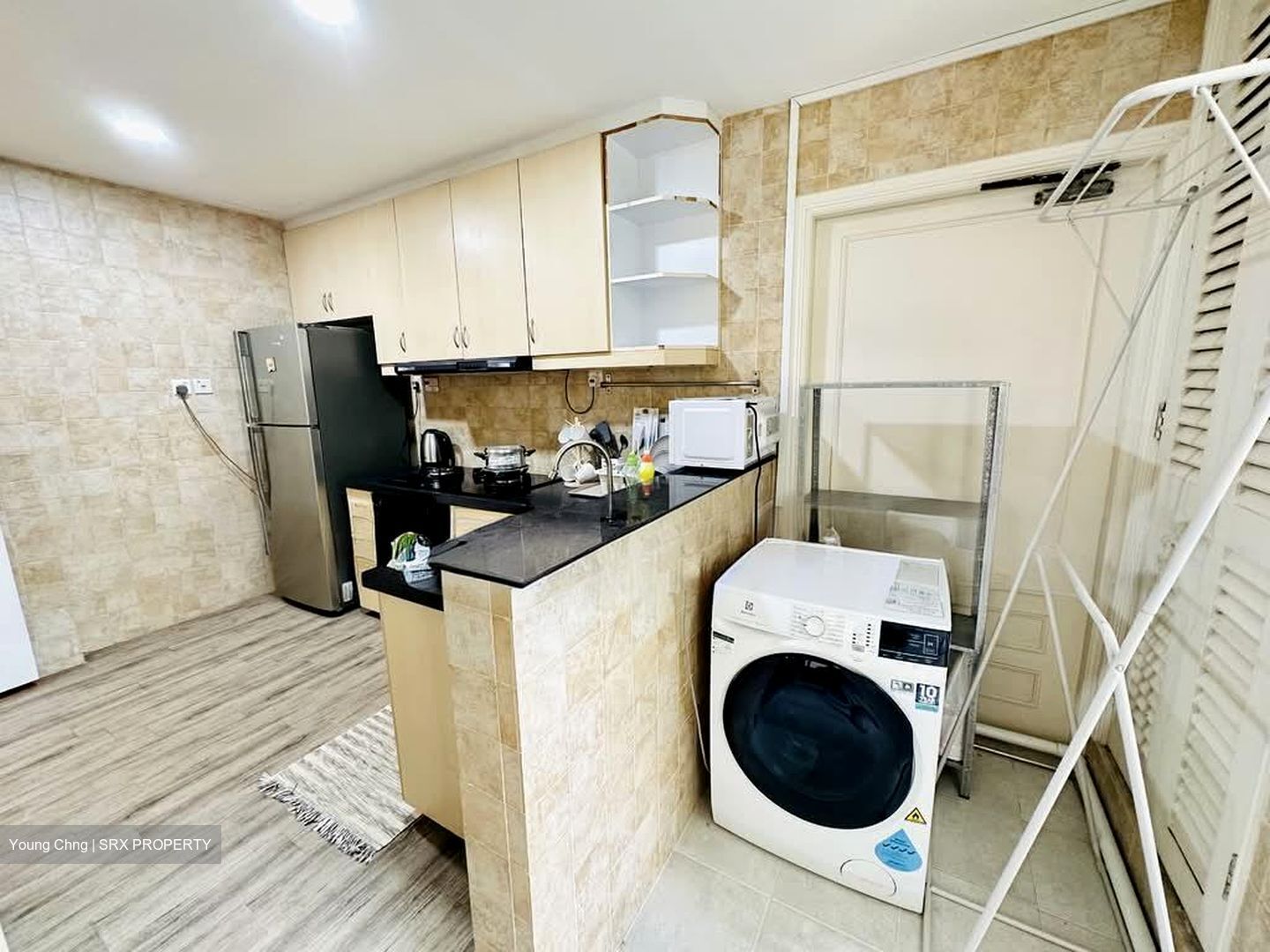 Euro-Asia Court (D9), Apartment #555602871